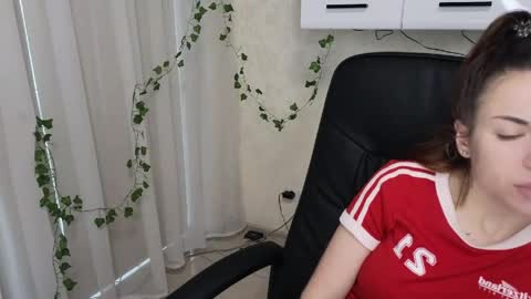 Anya online show from May 2026 04:06:01 AM