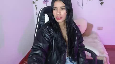 babenik_666 online show from November 2025 03:41:01 AM