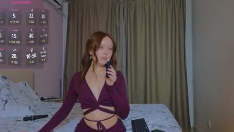 Lina online show from October 2025 07:47:02 PM