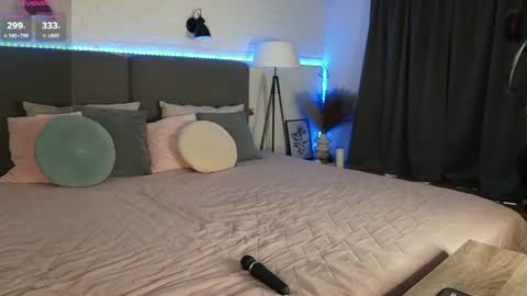 Baby   Lola online show from June 2026 12:27:01 PM