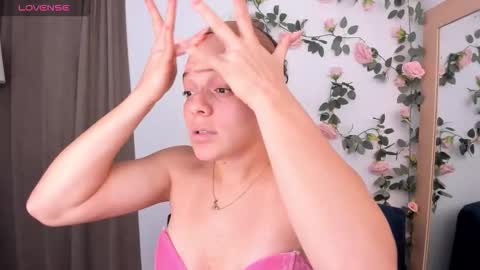 Snapshot of baby_ashly chatting on September 2025 01:38:02 AM baby ashly online show from September 2025 01:38:02 AM