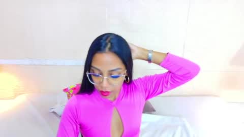 valentina online show from July 2026 01:46:02 PM