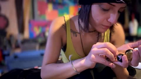 Snapshot of baby_buddha chatting on January 2025 11:32:02 AM baby buddha online show from January 2025 11:32:02 AM