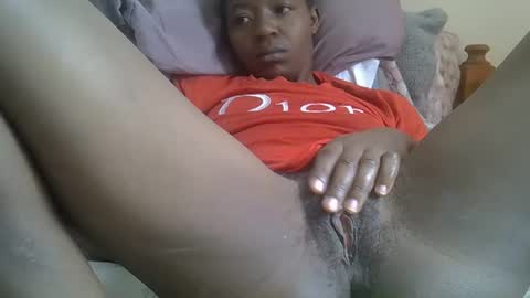 baby_facii online show from February 2025 10:56:02 AM