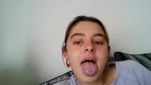 Snapshot of baby_girls2224 chatting on February 2026 12:15:01 PM baby_girls2224 online show from February 2026 12:15:01 PM