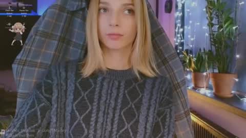 Snapshot of baby_gopn1k chatting on December 2024 02:53:01 PM baby gopn1k online show from December 2024 02:53:01 PM