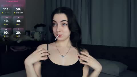 Emily online show from November 2025 07:09:01 AM