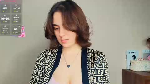 Emily online show from July 2026 07:21:01 AM