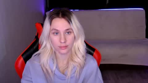 Snapshot of baby_kitte chatting on December 2024 03:43:01 AM baby_kitte online show from December 2024 03:43:01 AM