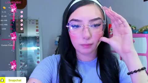 Snapshot of baby_lily1 chatting on October 2025 02:37:02 PM lily online show from October 2025 02:37:02 PM