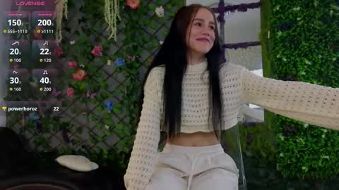 Snapshot of baby_nyco chatting on October 2025 04:28:01 PM Baby Nico online show from October 2025 04:28:01 PM