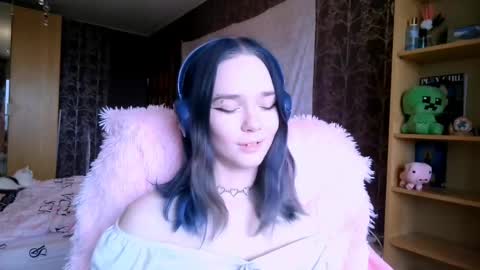 Alice online show from April 2026 08:18:01 AM