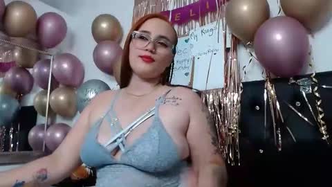 Daniella Soto online show from December 2025 02:40:01 AM