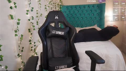 Instagram  online show from February 2025 10:06:02 PM