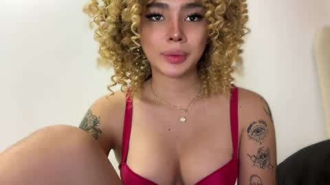 Clara online show from May 2026 05:34:01 AM