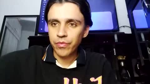 Snapshot of babydarkpink chatting on November 2025 07:14:01 AM Dani online show from November 2025 07:14:01 AM