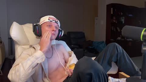 Big cock boy online show from December 2024 05:16:02 AM