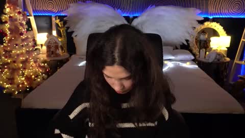 Snapshot of babyflowerr chatting on December 2025 07:51:01 PM Sasha online show from December 2025 07:51:01 PM