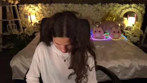 Snapshot of babyflowerr chatting on May 2026 07:11:01 PM Sasha online show from May 2026 07:11:01 PM
