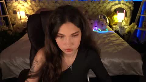 Sasha online show from June 2026 06:55:02 PM