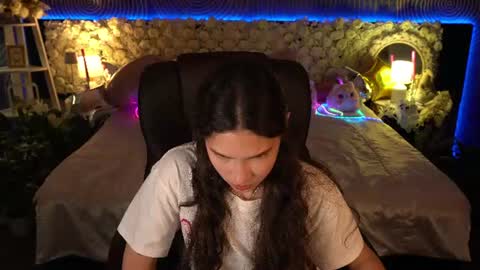 Sasha online show from June 2026 06:51:02 PM