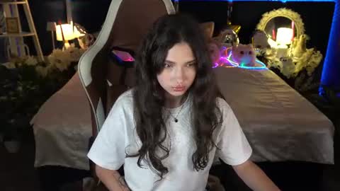 Sasha online show from June 2026 07:02:02 PM