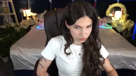 Sasha online show from June 2026 06:54:01 PM