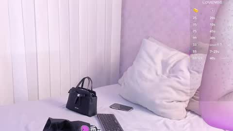 babyfoxxx_ online show from May 2026 11:26:02 AM