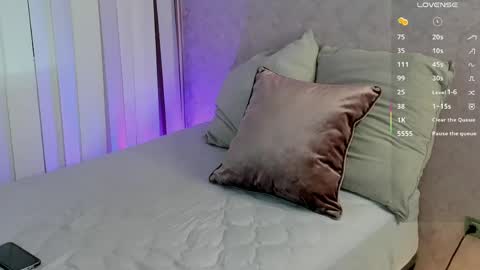 babyfoxxx_ online show from May 2026 01:05:02 PM
