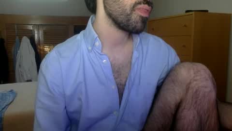 Tom A.    online show from May 2026 10:32:02 AM