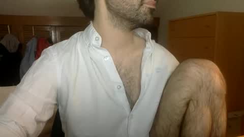 Tom A.    online show from June 2026 09:22:01 AM