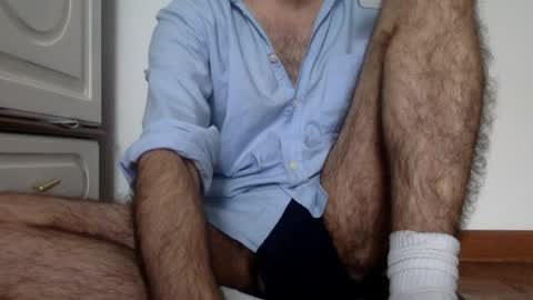 Tom A.    online show from July 2026 03:43:01 PM