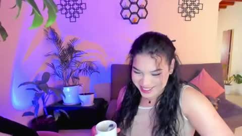 babyhot_zaam_ online show from July 2026 05:33:02 PM