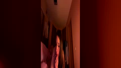 lola online show from May 2026 09:23:02 PM