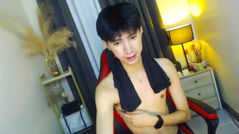 Snapshot of babymasterbater chatting on October 2025 03:23:02 PM call me james online show from October 2025 03:23:02 PM