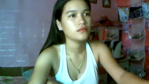 Snapshot of babypinaygirl chatting on June 2026 06:07:02 AM babypinaygirl online show from June 2026 06:07:02 AM