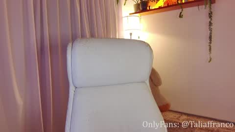 Snapshot of babyprincesstalia chatting on May 2026 01:01:01 AM Talia online show from May 2026 01:01:01 AM