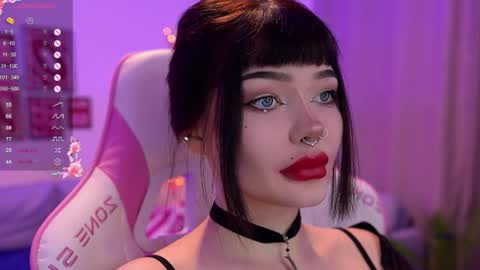 Nika online show from May 2026 10:04:02 PM