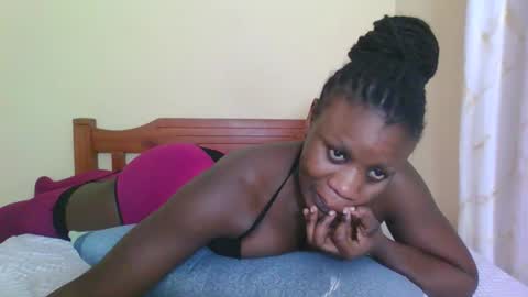 PRISCILLAH online show from May 2026 07:00:01 PM