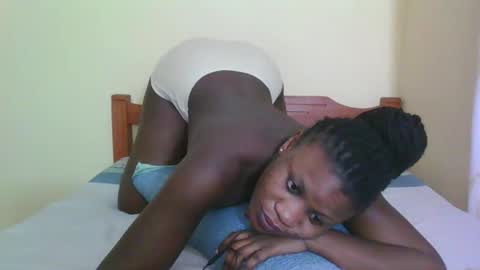 PRISCILLAH online show from May 2026 09:00:02 PM