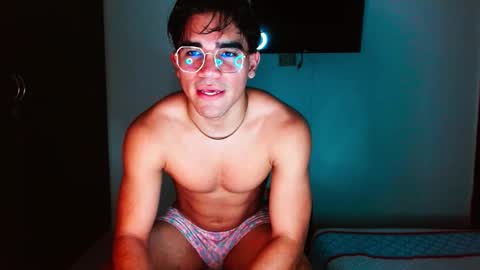 Snapshot of babysebasxxx chatting on October 2025 03:25:01 AM sebas online show from October 2025 03:25:01 AM