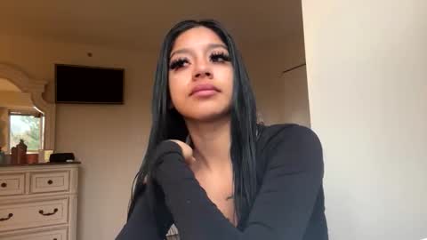 babyynaughty online show from November 2025 11:14:01 PM