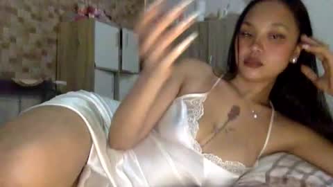 Snapshot of babyzarah2002 chatting on July 2026 01:12:01 AM zarah online show from July 2026 01:12:01 AM
