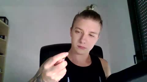 Snapshot of backuphoney chatting on October 2025 07:41:02 AM Honey online show from October 2025 07:41:02 AM