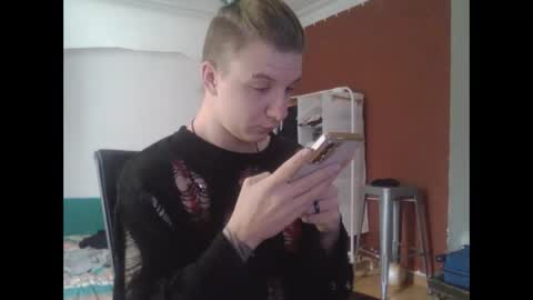 Snapshot of backuphoney chatting on December 2025 11:37:01 AM Honey online show from December 2025 11:37:01 AM