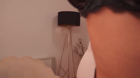 Amy online show from December 2024 11:33:01 AM