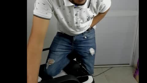 Snapshot of bad_boy_master_findom chatting on February 2026 02:29:01 AM bad_boy_master_findom online show from February 2026 02:29:01 AM