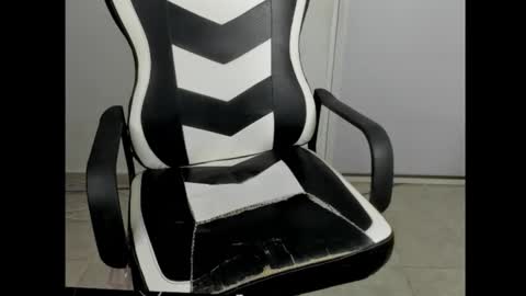 Snapshot of bad_boy_master_findom chatting on February 2026 07:43:01 PM bad_boy_master_findom online show from February 2026 07:43:01 PM