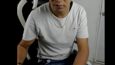 Snapshot of bad_boy_master_findom chatting on February 2026 11:15:02 PM bad_boy_master_findom online show from February 2026 11:15:02 PM