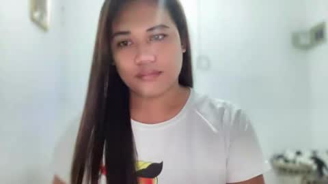 AMARA - FOLLOW ME AND THUMBS UP online show from July 2026 12:45:01 PM